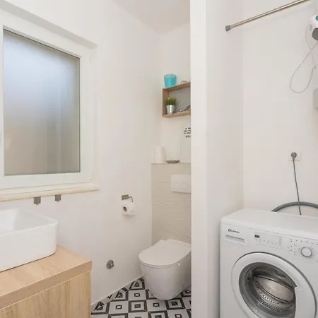 Kuca Mali Raj - Little Paradise *