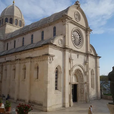 Kuca Mali Raj - Little Paradise Šibenik