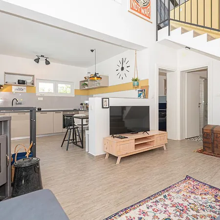 Kuca Mali Raj - Little Paradise Prázdninový dům