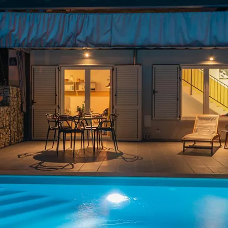 Kuca Mali Raj - Little Paradise * Šibenik