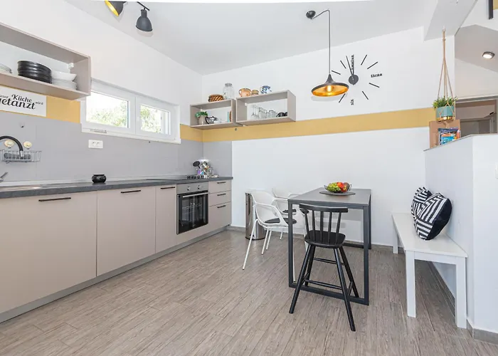 Kuca Mali Raj - Little Paradise *