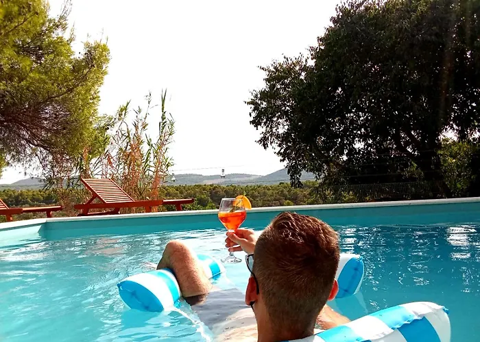 Vakantiehuis Kuca Mali Raj - Little Paradise Šibenik